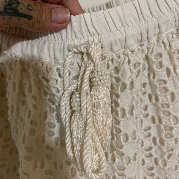 Lucky Brand Ivory White Eyelet Skirt Size - Small - Picture 7 of 8